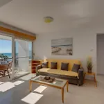 Seaview Escape * Meneou