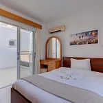 Seaview Escape