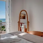 Seaview Escape Meneou