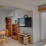 Seaview Escape Apartamento Meneou