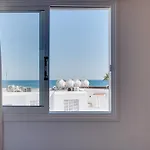 Seaview Escape * Meneou