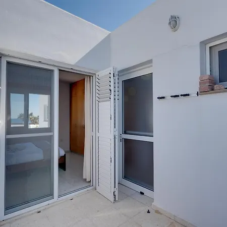 Seaview Escape * Meneou