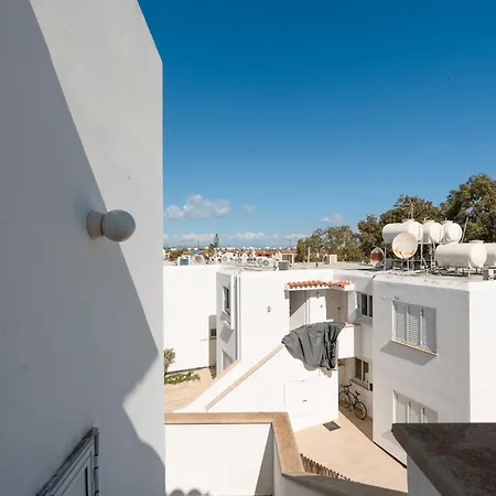 Seaview Escape Apartamento Meneou
