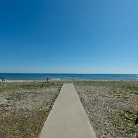 Seaview Escape Apartamento Meneou